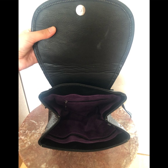 ⭐️ Sold ⭐️ Hand Embroidered backpack - Picture 9 of 10